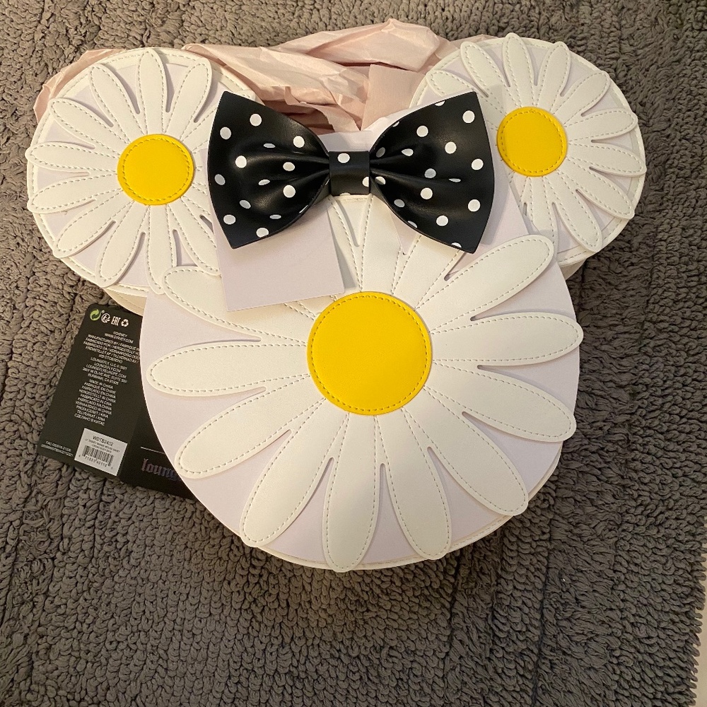 Loungefly Disney Minnie Mouse Daisy Bag NEW